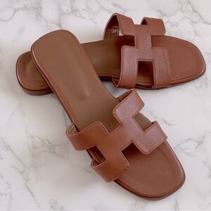 Women’s Brown Sandals Size 9.5